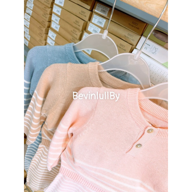 LULLABY - Bộ len sơ sinh tặng kèm mũ phối kẻ chất dày dặn cho bé trai/ gái NHL301M