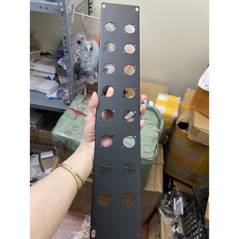 Thanh gắn jack tủ máy âm thanh 8 lỗ 12 lỗ ,thanh cáp line