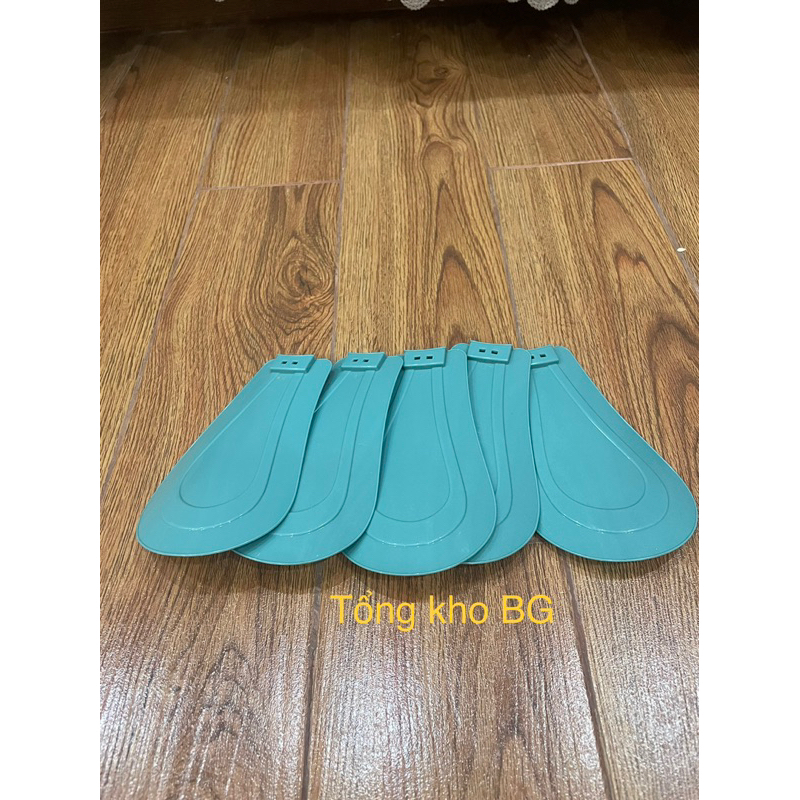 Quạt màn cỡ trung 5 cánh đường kính quay 47cm