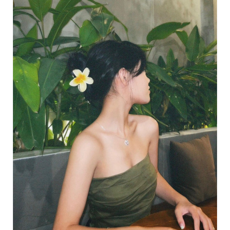 Hibiscus hair claw - Kẹp tóc bông hoa