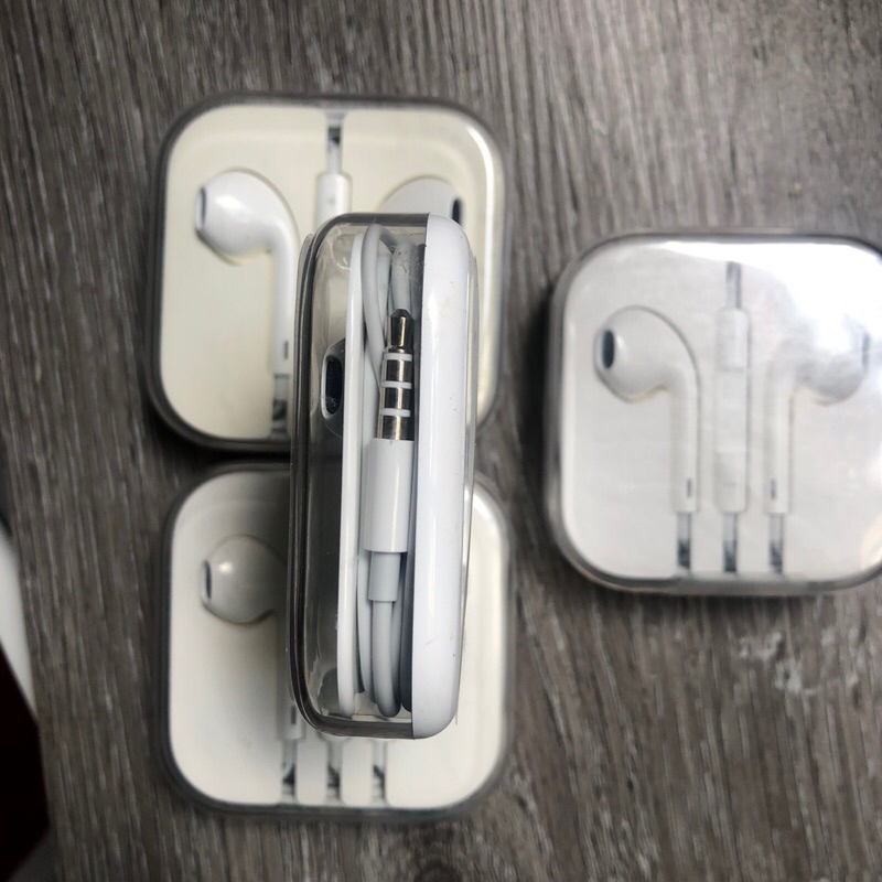 Tai nghe dây theo máy chính hãng đã qua sử dụng