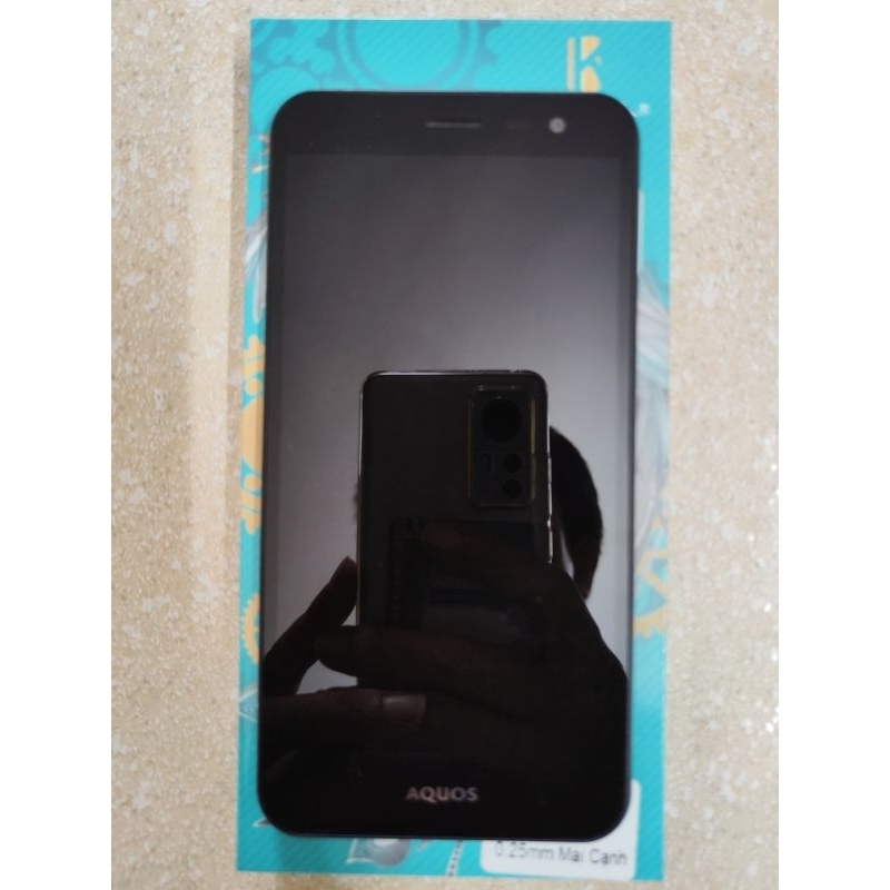 Sharp Aquos U SHV35 - Điện thoại Nhật