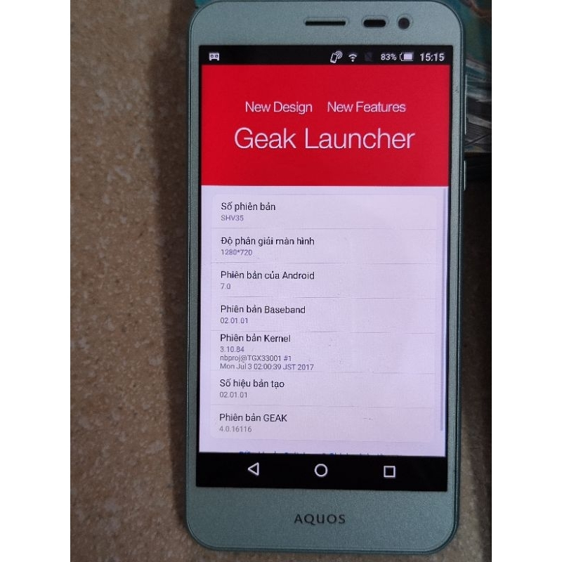 Sharp Aquos U SHV35 - Điện thoại Nhật