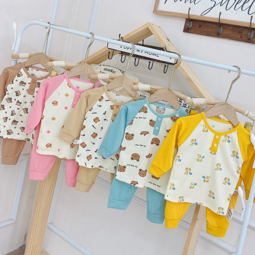 Bộ Quần Áo Thu Đông Dài Tay in hình thú ngộ nghĩnh, chất thun tăm mềm mịn, co giãn cho bé trai, bé gái BD112