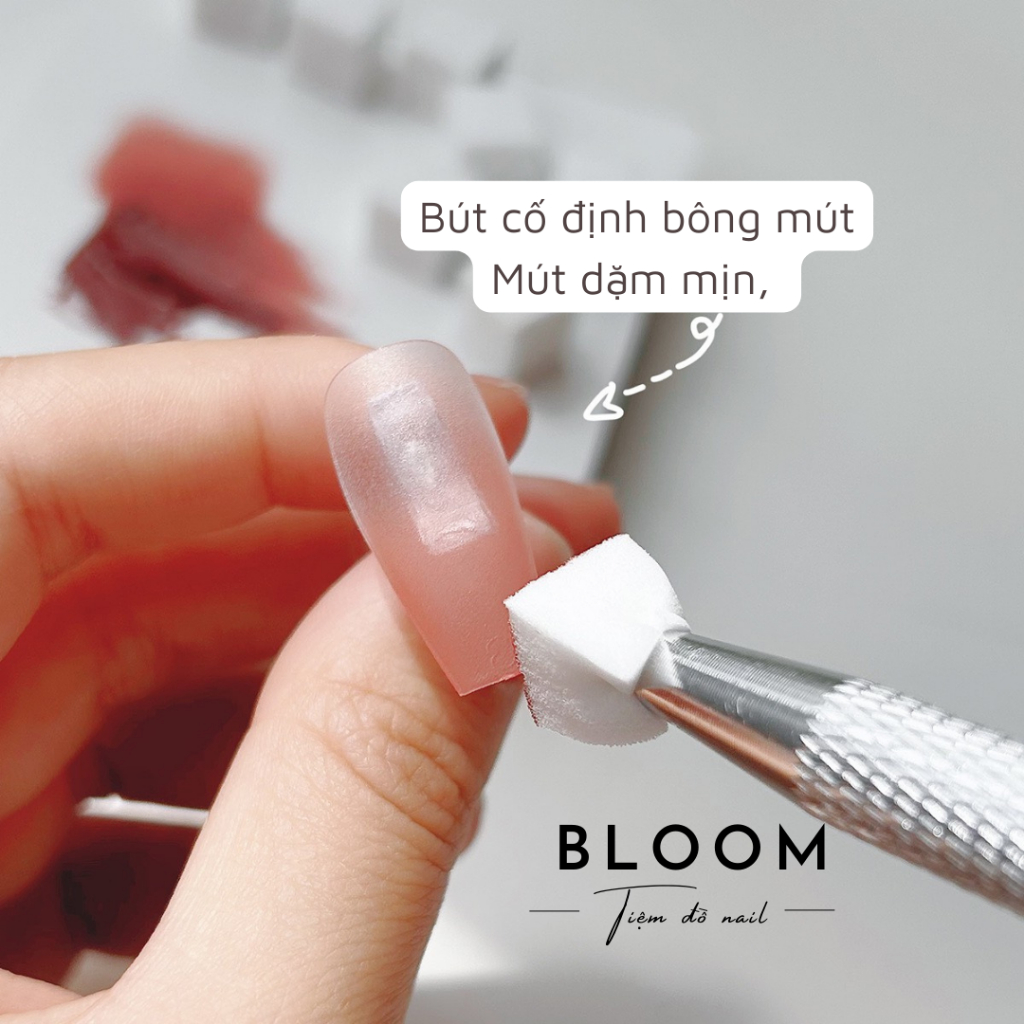Bút và bông mút ombre siêu mướt