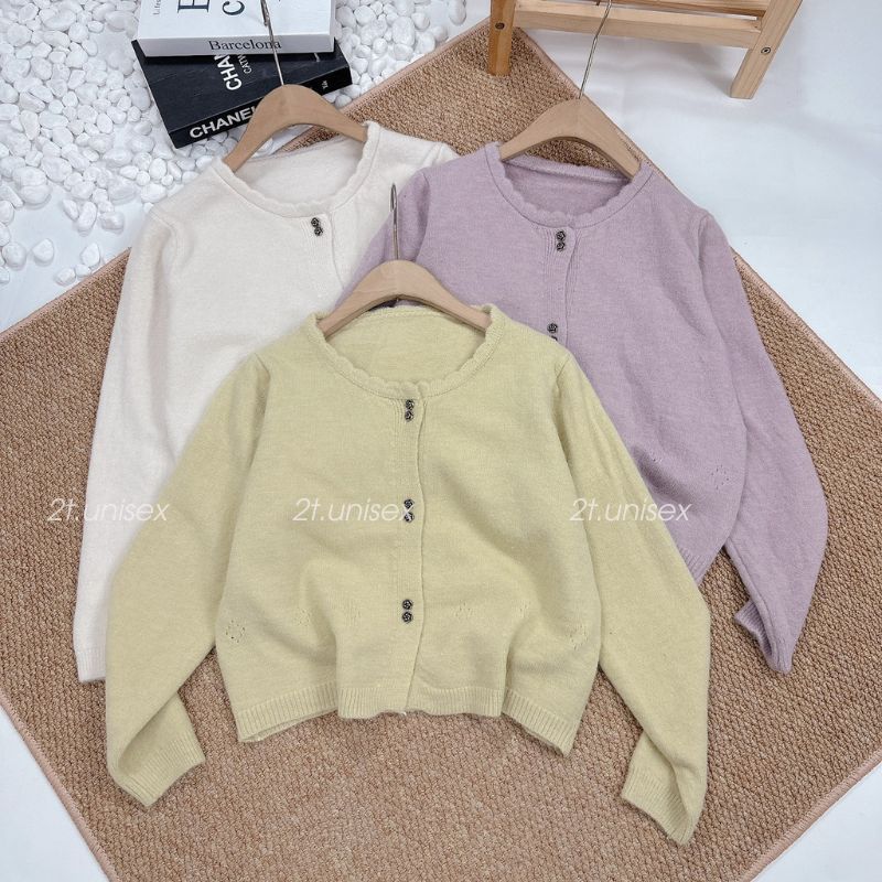 Áo Khoác Cardigan cho nữ có cúc bông hoa, Áo Cadigan dài tay chất vải mịn dày dặn phong cách tiểu thư 2T UNIEX p75