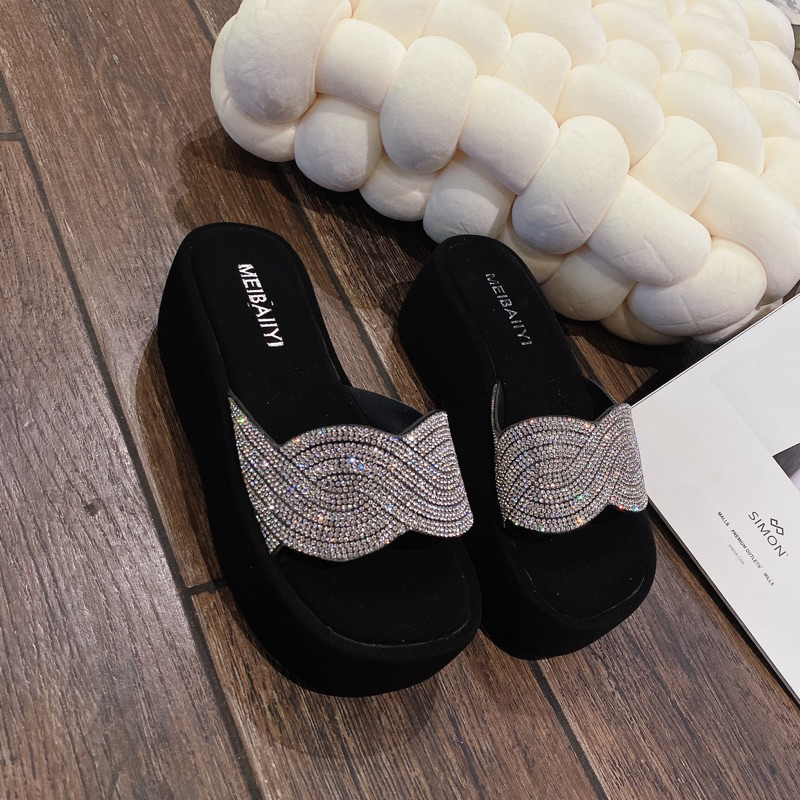 Dép xuồng quai ngang xoàn lượn sóng