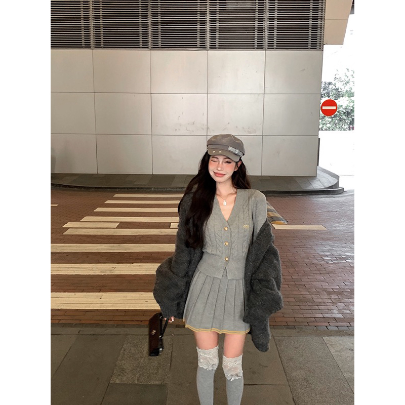 Áo khoác len kèm váy chữ A tennis dáng ngắn xoè cardigan nữ set 2 món dài tay dáng ngắn hơi ôm tôn dáng thu đông