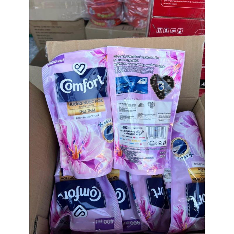 Nước Xả Vải Comfort - chống nhăn , cho da nhạy cảm, Hương nước hoa Đậm Đặc 120ml