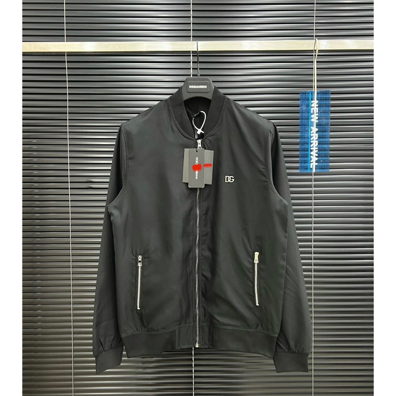 Áo Bomber Trơn Đơn Giản Có Logo DG Trước Ngực và Khoá Túi