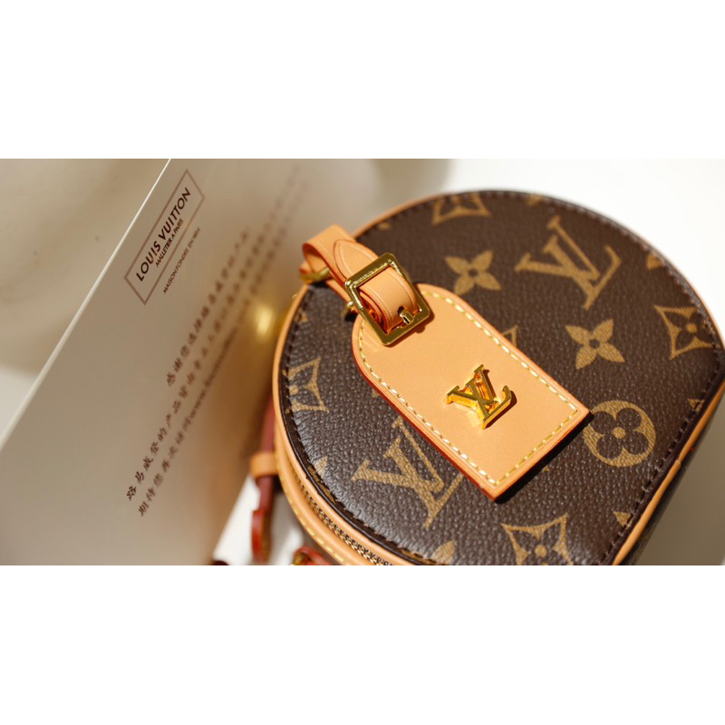 Túi Xách LV Boite Mini Chapeau Size 13  -  By Anh Dinh Phuong