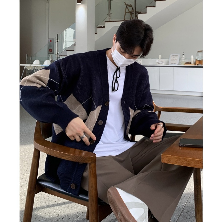 Áo Khoác Len Cardigan Hoạ Tiết Hình Thoi Form Rộng Phong Cách Hàn Quốc