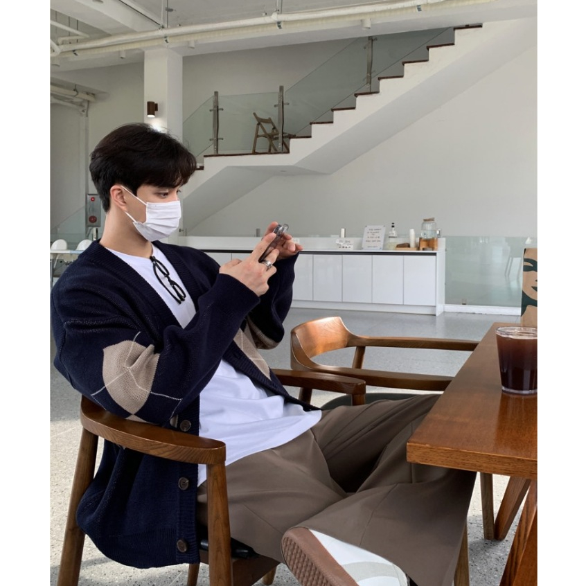Áo Khoác Len Cardigan Hoạ Tiết Hình Thoi Form Rộng Phong Cách Hàn Quốc
