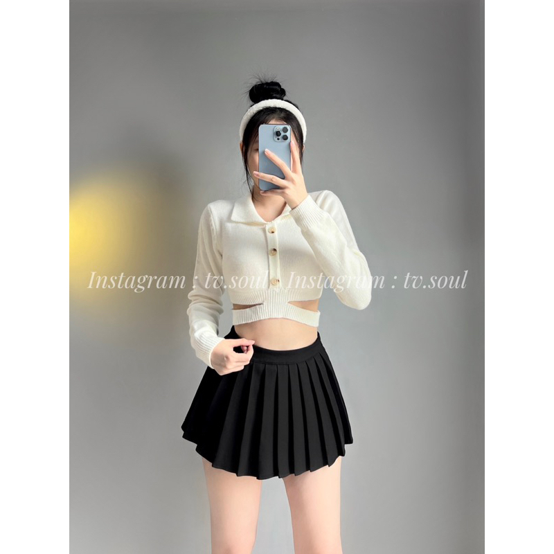 Croptop len tay dài - Chân váy xếp ly
