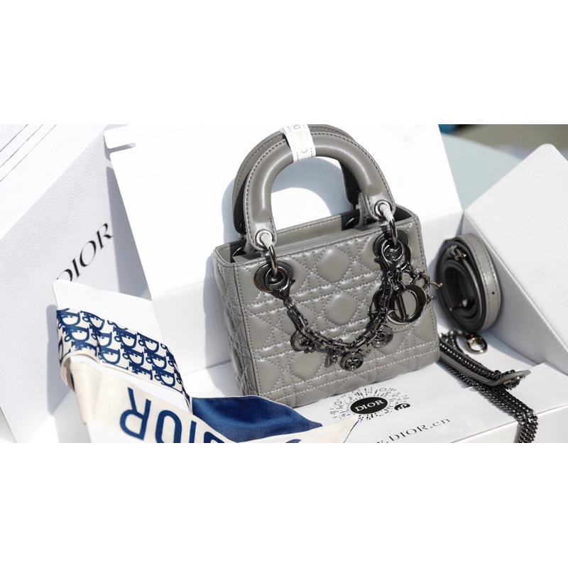 Túi Xách DD IOR Lady Charm Đen Ghi Size 17/20  -  By Anh Dinh Phuong