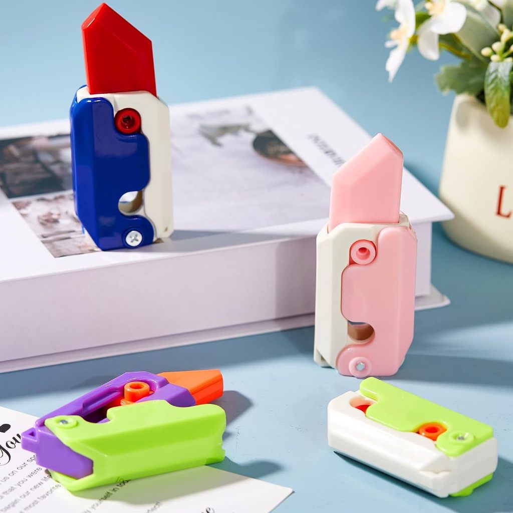 Đồ chơi cà rốt trọng lực 3d Đồ chơi kéo dài hình cà rốt hoạt hình sinh động