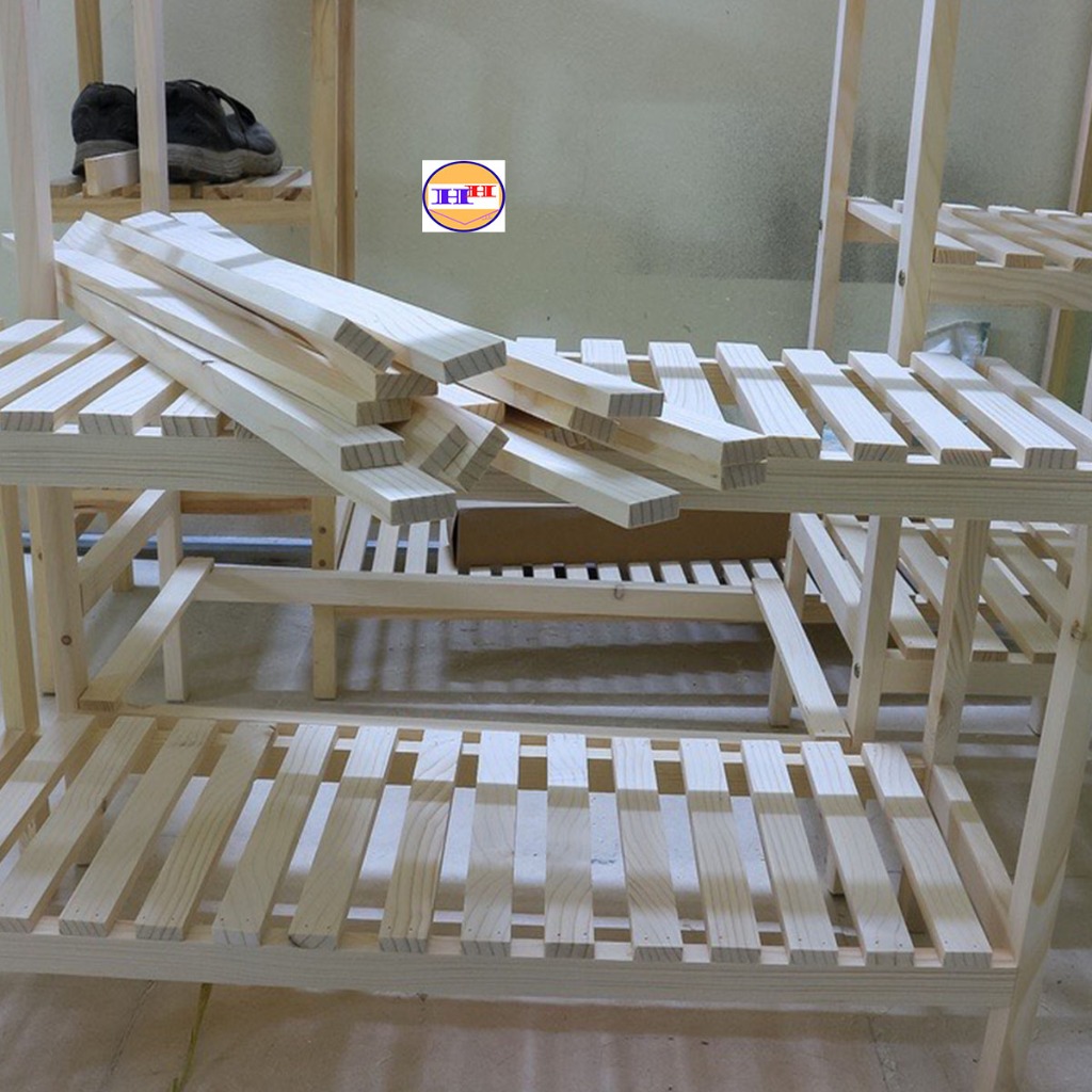 Thanh gỗ thông dày 1cm rộng 3cm dài 60cm,Nan gỗ thông xẻ thanh nhiều kích thước được chà mịn các cạnh