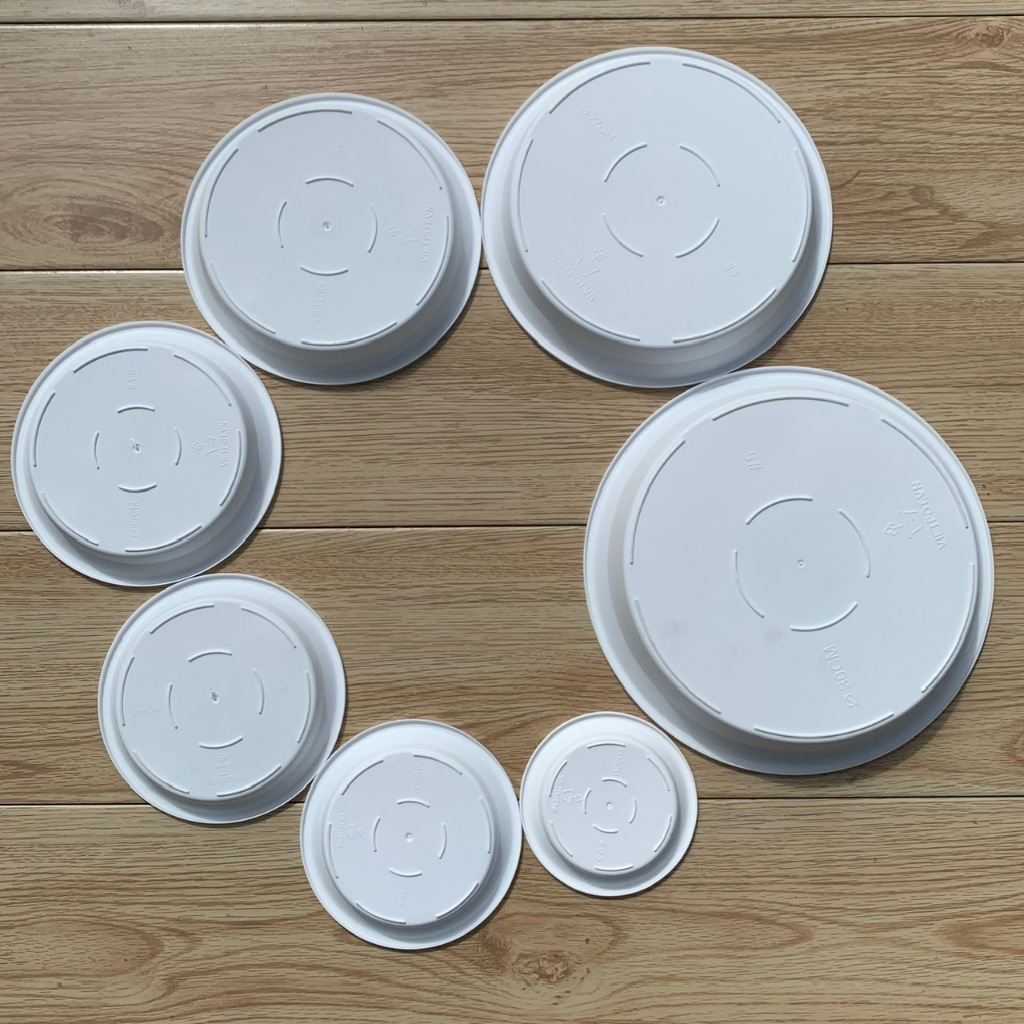 - Đĩa Lót Chậu Nhựa VIETPOT Màu TRẮNG, Nhiều Size, Loại Hàng Mỏng, Nhựa Nguyên Sinh, Đảm Bảo Công Năng Lót Chậu.