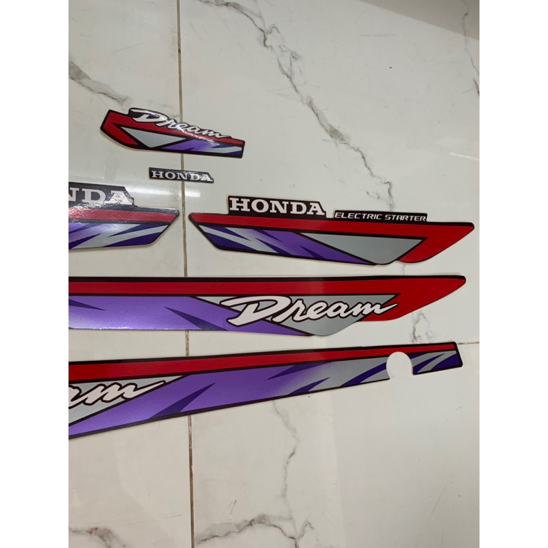 Bộ tem Dream lùn đời 94 hàng nhập Thái Lan chất lượng cao dành trang trí riêng cho dòng xe này