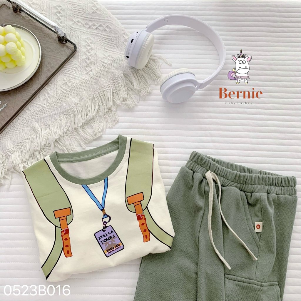 Bộ thu đông bé trai nhà thám hiểm STELLA TOUR Bernie - Bộ dài tay bé trai phong cách Hàn Quốc cho bé 9-23kg - 0523B016