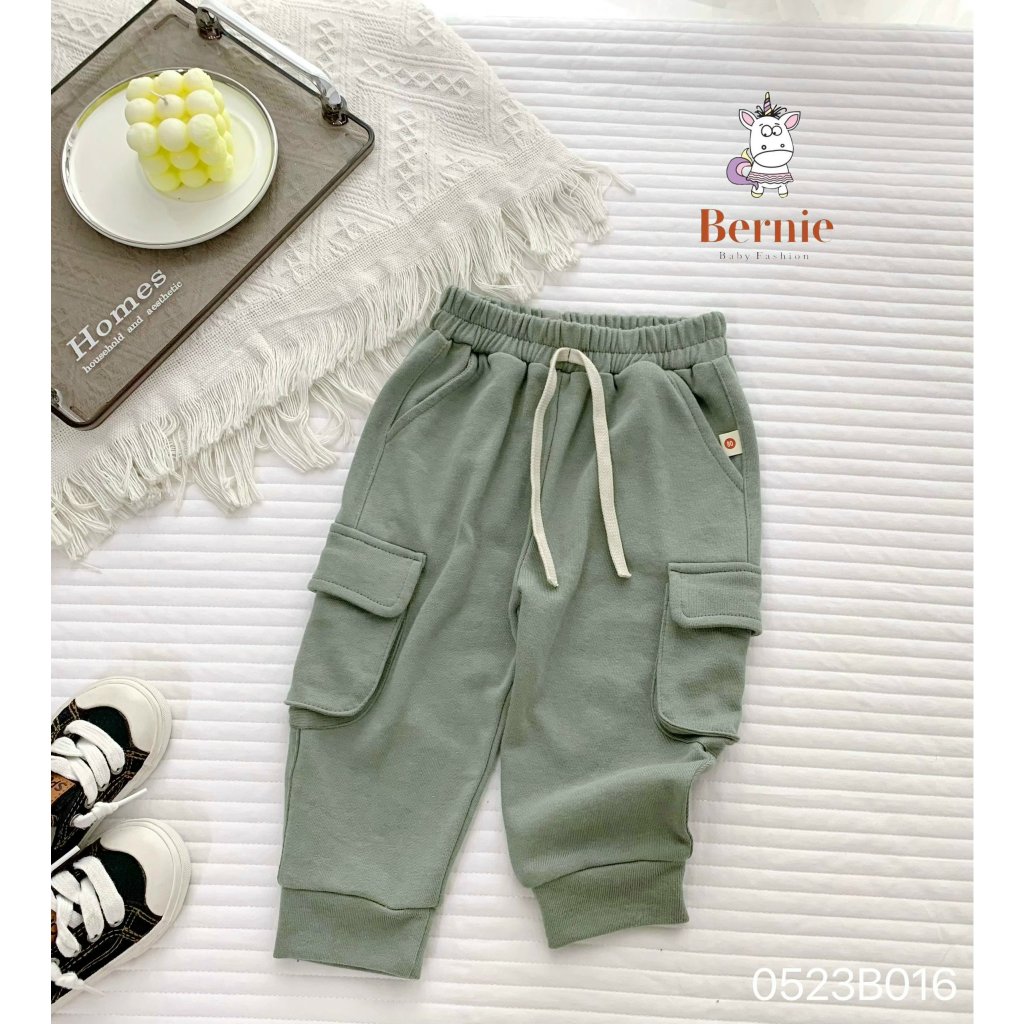 Bộ thu đông bé trai nhà thám hiểm STELLA TOUR Bernie - Bộ dài tay bé trai phong cách Hàn Quốc cho bé 9-23kg - 0523B016
