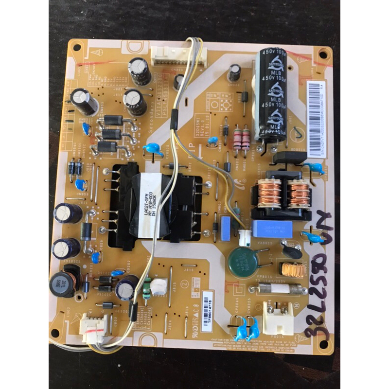 main tivi toshiba 32l2550vn