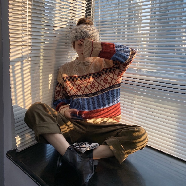 Áo len họa tiết thổ cẩm dài tay INFLACHI dáng rộng phong cách vintage dành cho nữ màu sắc tương phản M235 K-3.1