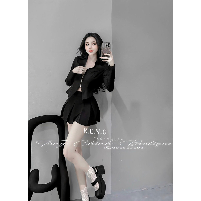 Set áo sơmi khoá đồng chân váy xếp ly trẻ trung