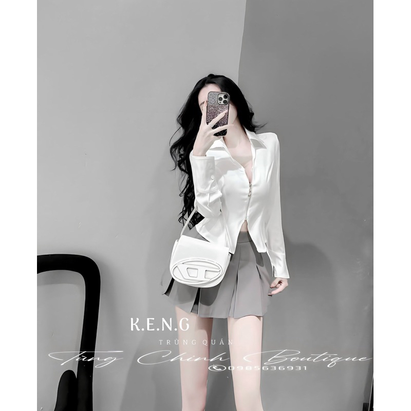 Set áo sơmi khoá đồng chân váy xếp ly trẻ trung