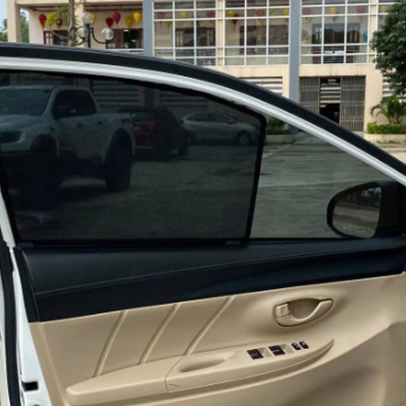 Rèm che nắng theo xe Toyota Yaris 2008-2013, 2014-2017,2019-2023 Bộ 4 tấm dính nam châm