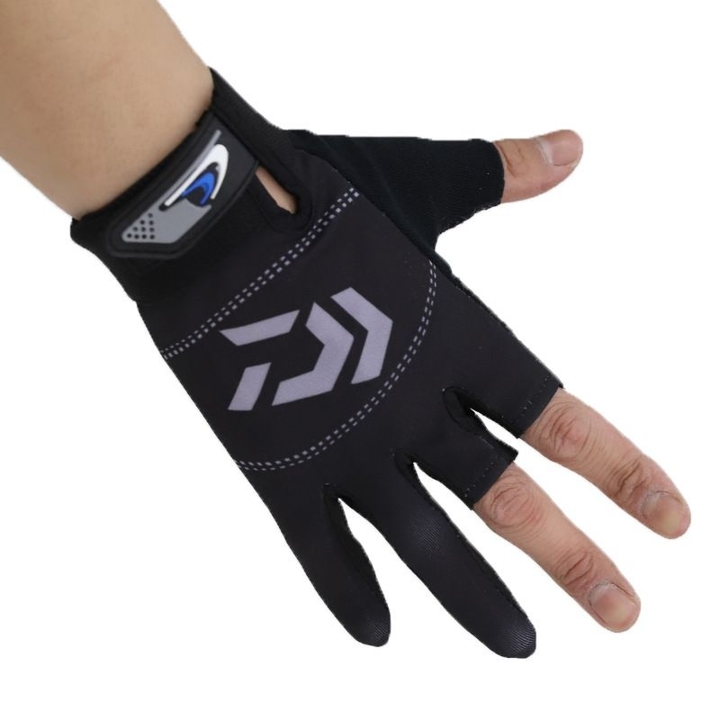 Găng tay câu cá Daiwa