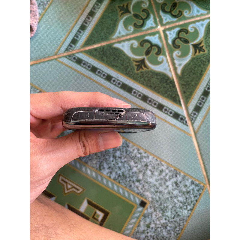 Xác điện thoại Blackberry 9300