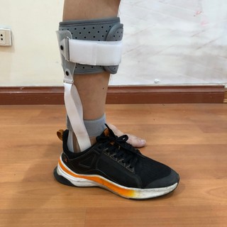 Nẹp chỉnh bước đi cho người tai biến, nẹp chống xoay ngoài, nẹp chống rủ bàn chân