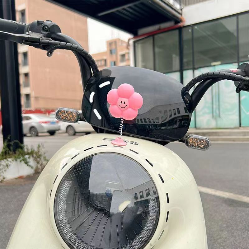 Bông Hoa Lò Xo Gắn Nón Bảo Hiểm, Trang Trí Xe Nhiều Màu Xinh Xắn Cute