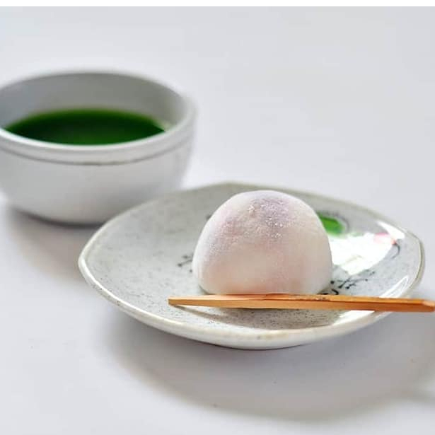Gói 8 chiếc Bánh Mochi đậu xanh phủ dừa/Khoai môn Omaro ăn vặt
