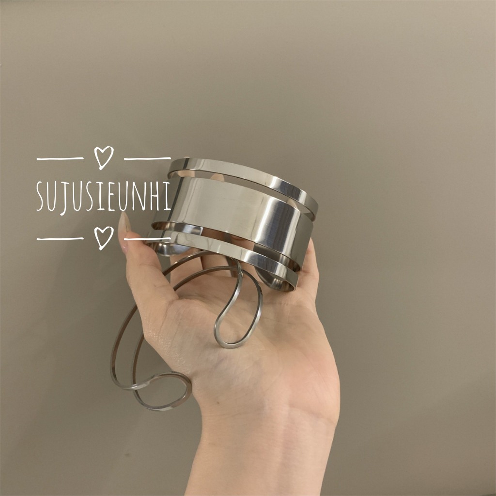 4 mẫu vòng đeo bắp tay kim loại phong cách cyberpunk đơn giản cá tính