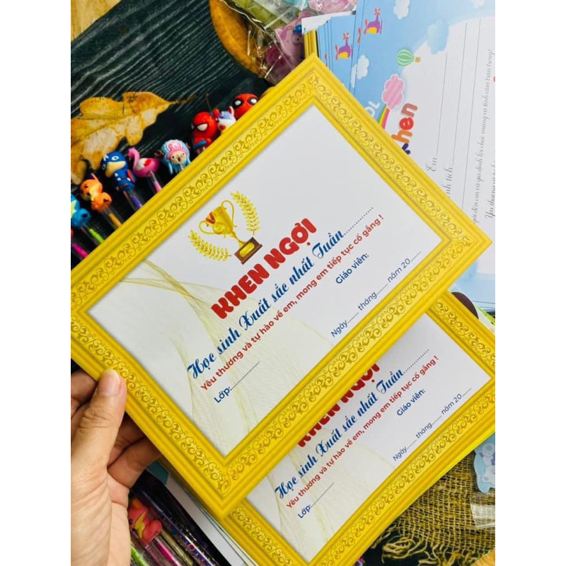 Thư khen ngợi học sinh