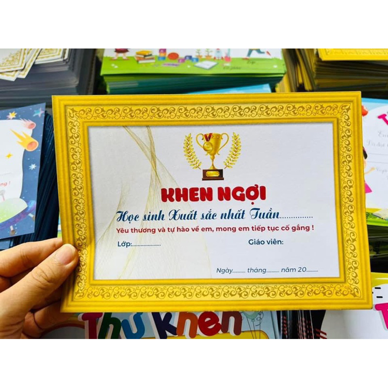 Thư khen ngợi học sinh