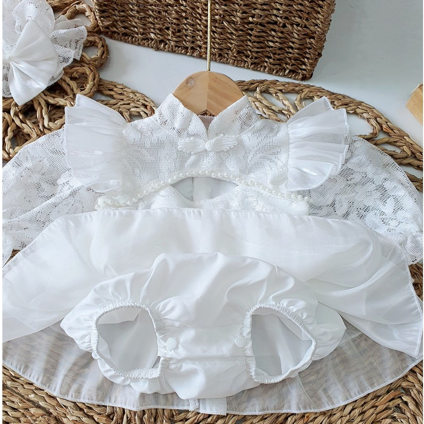 Body váy ren trắng cổ tàu RIOKIDS cho bé gái sơ sinh đi chơi BD143