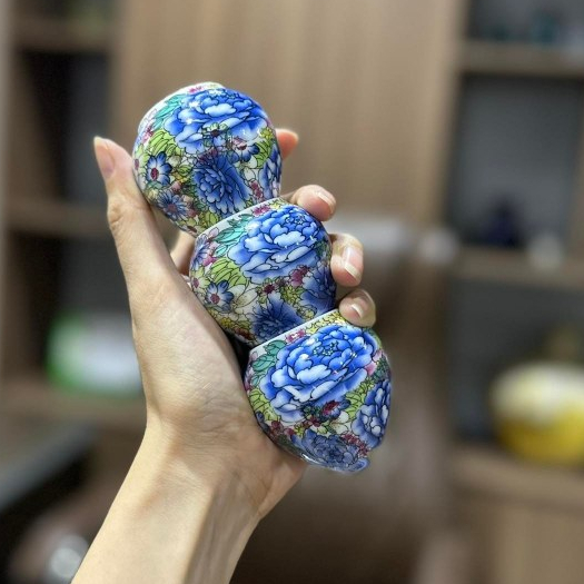 Cóng sứ chim chòe than , chòe lửa hàng Bát Tràng mẫu bách hoa xanh gắn sẵn tai