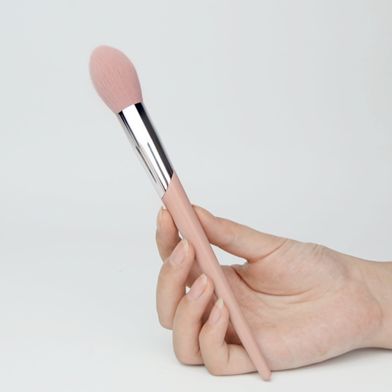Cọ Má Hồng KIYE Blush Brush Lông Mềm Chuyên Dùng Cho Makeup chuyên nghiệp