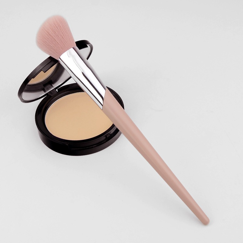 Cọ Đánh Khối Mặt KIYE Lông Mềm Bám Phấn Chuyên Dùng Cho Makeup chuyên nghiệp