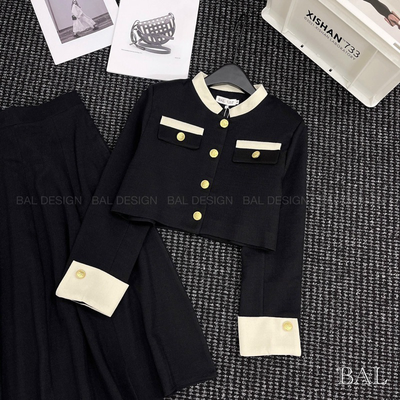 Áo dạ kèm chân váy chữ A hàng L1 đen/trắng