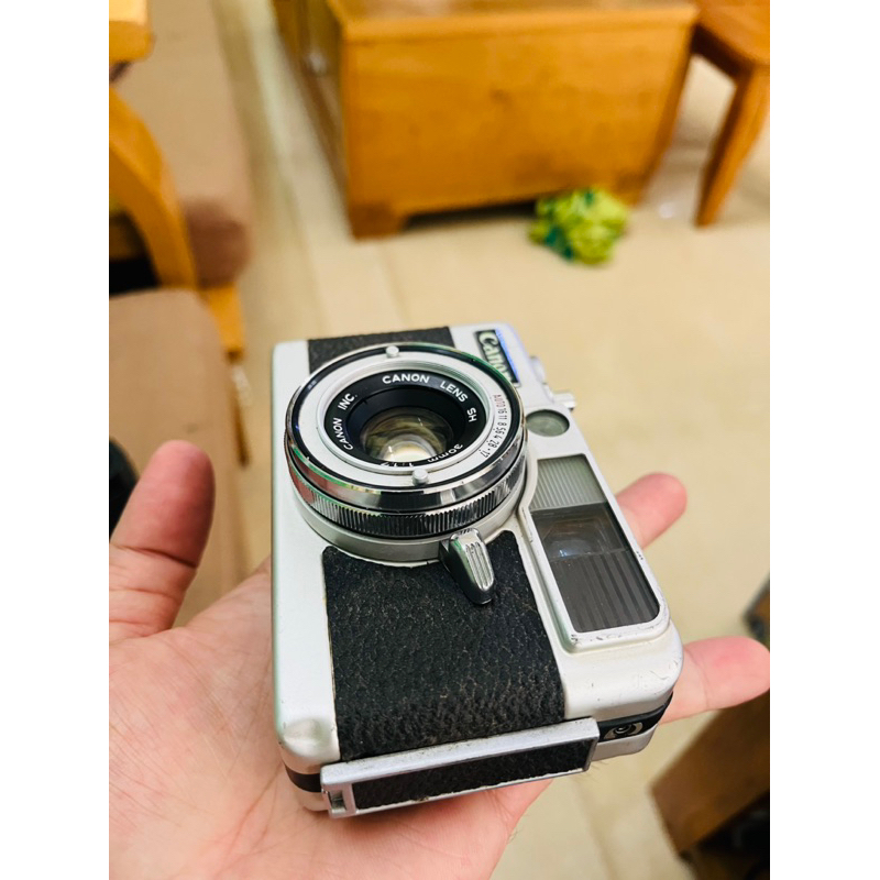 Máy film Canon Demi EE17 lens canon 30mm f1.7 máy half frame cuộn 36 tấm chụp được 72 tấm