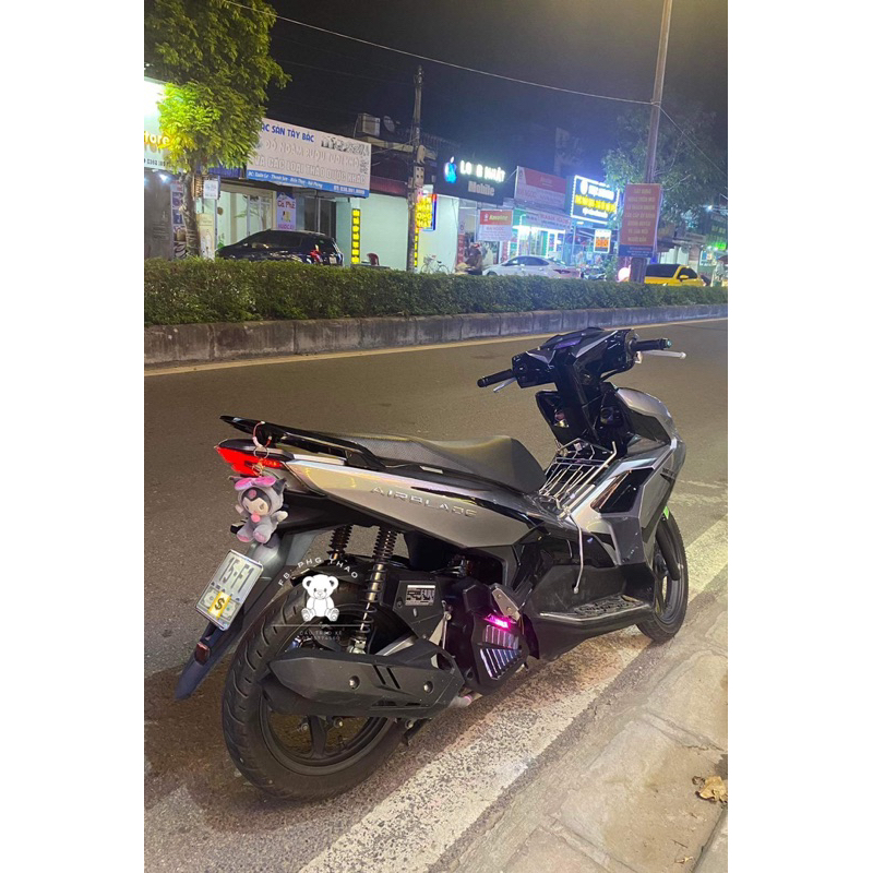 Gấu treo xe  trang trí xe máy siêu xinh hoặc làm móc khoá