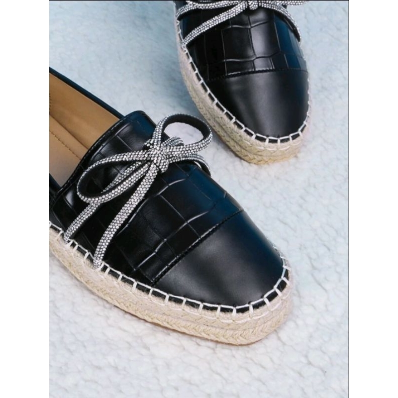 2Hand_Giày bệt cá tính