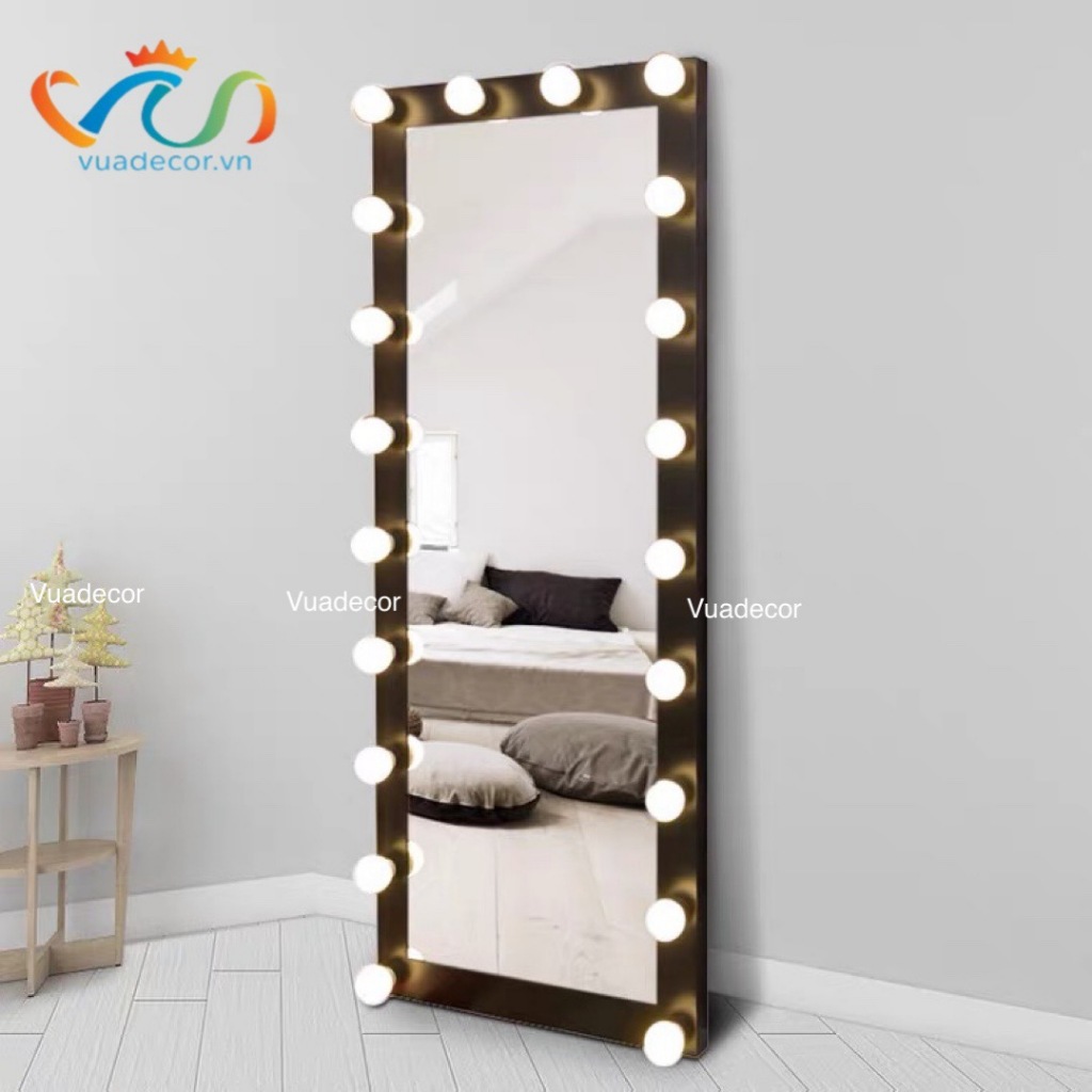Gương toàn thân khung gỗ gắn bóng đèn led cao cấp VUADECOR kích thước 80x180