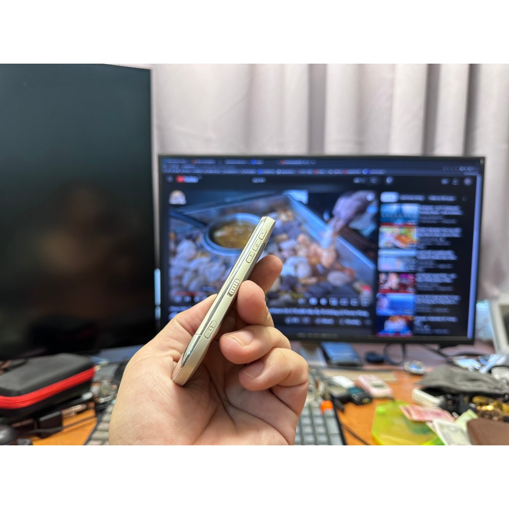 Điện thoại Nokia C7-00 chính hãng