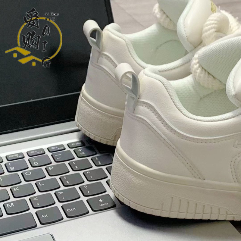 Giày ulzzang đế bệt