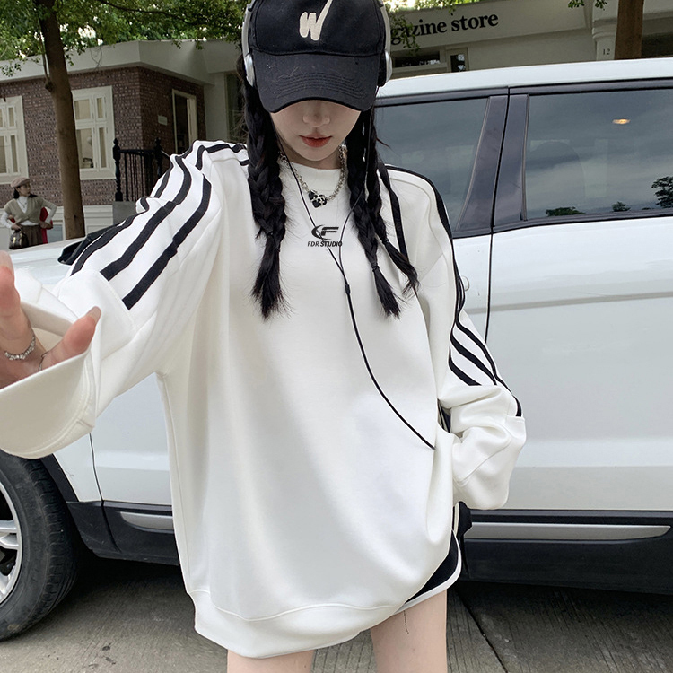 Áo Nỉ Sweater Form Rộng Basic Sọc Thể Thao Năng Động 𝐅𝐫𝐞𝐝𝐨 𝐌𝐞𝐧𝐰𝐞𝐚𝐫